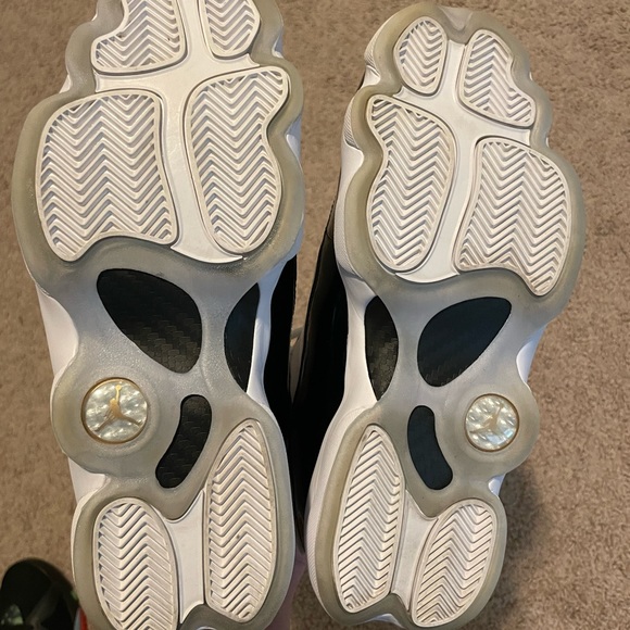 Men’s Jordans - Picture 4 of 4